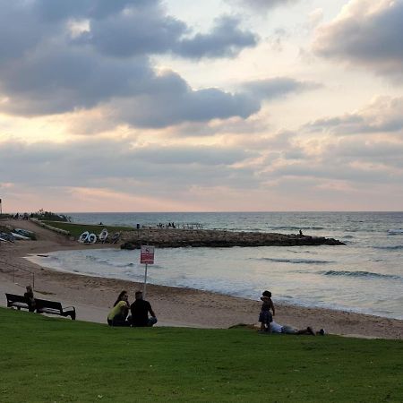 Blue Sky Haifa Exterior foto